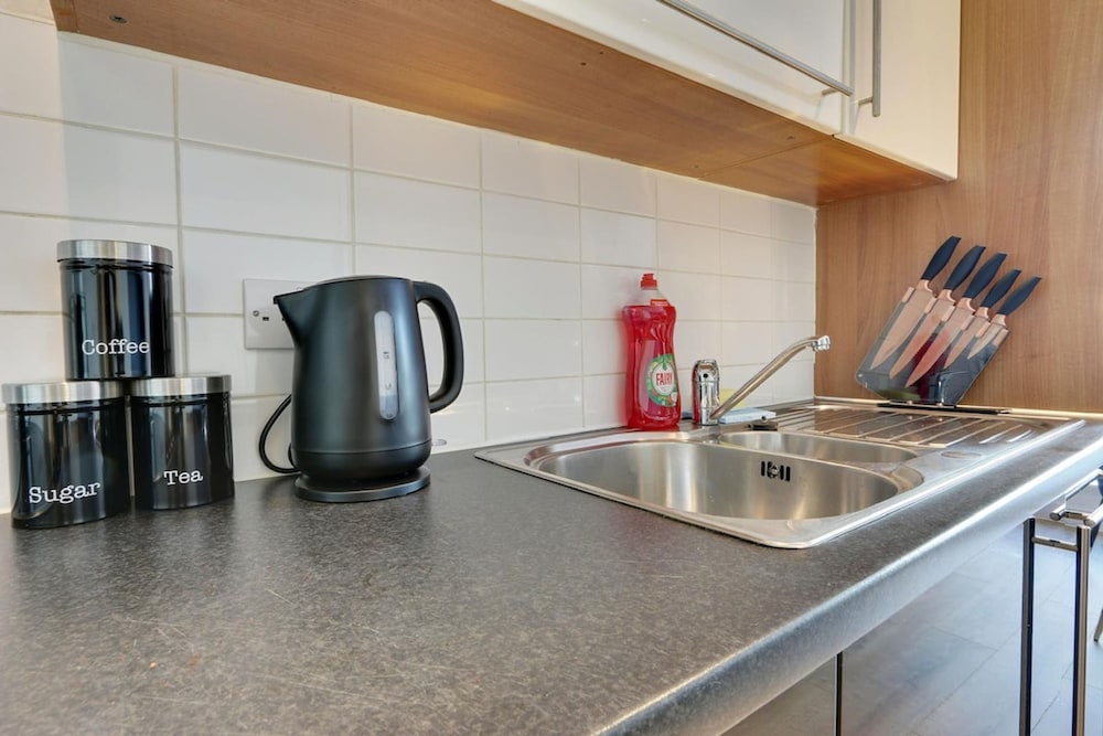 2br-city Centre-modern