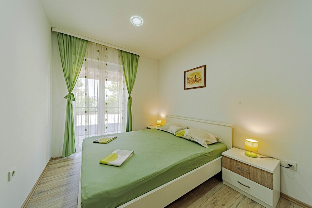 Villa Viki Apartman 3 view 3