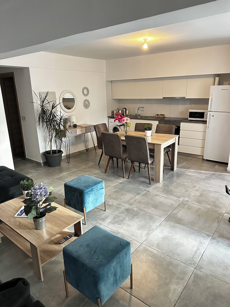 Arsenia Cottage D - Kyperounta