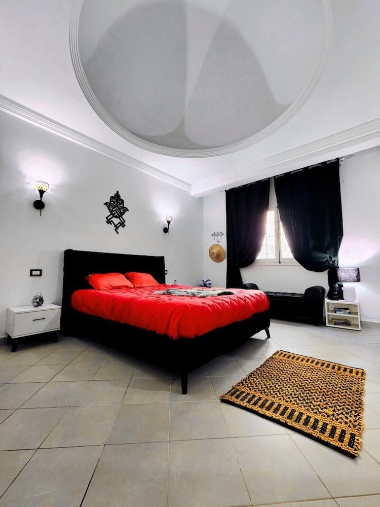Charming Villa in Midoun, Tunisia With Private Entrance and Stunning Garden View