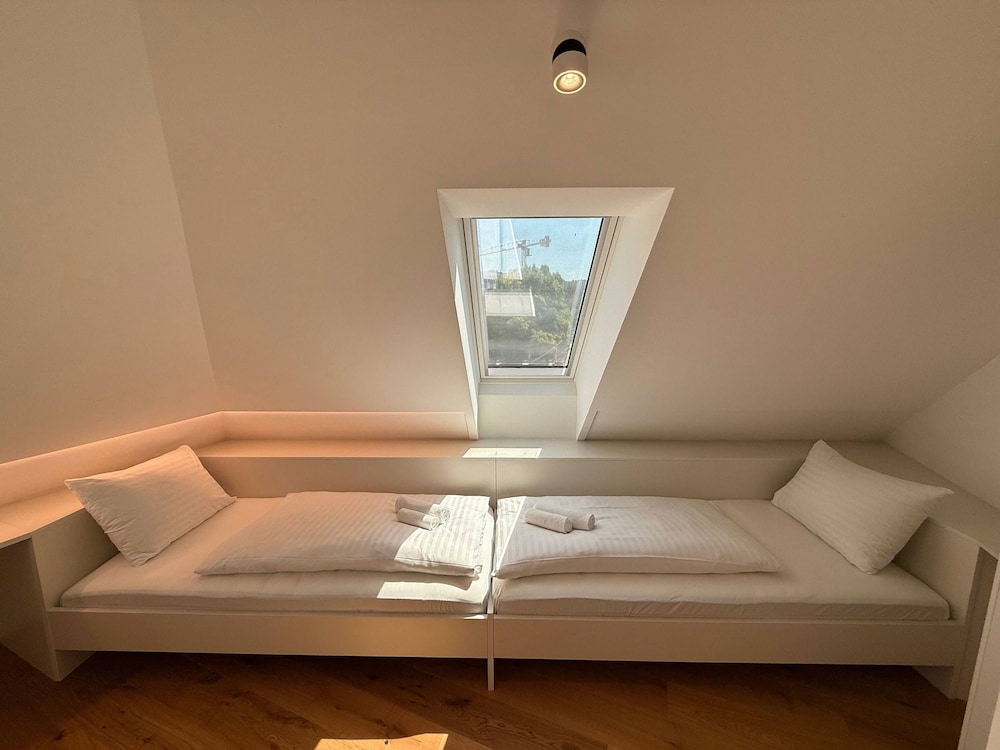 Crown Residence Luxury 2BR in Ljubljana Downtown