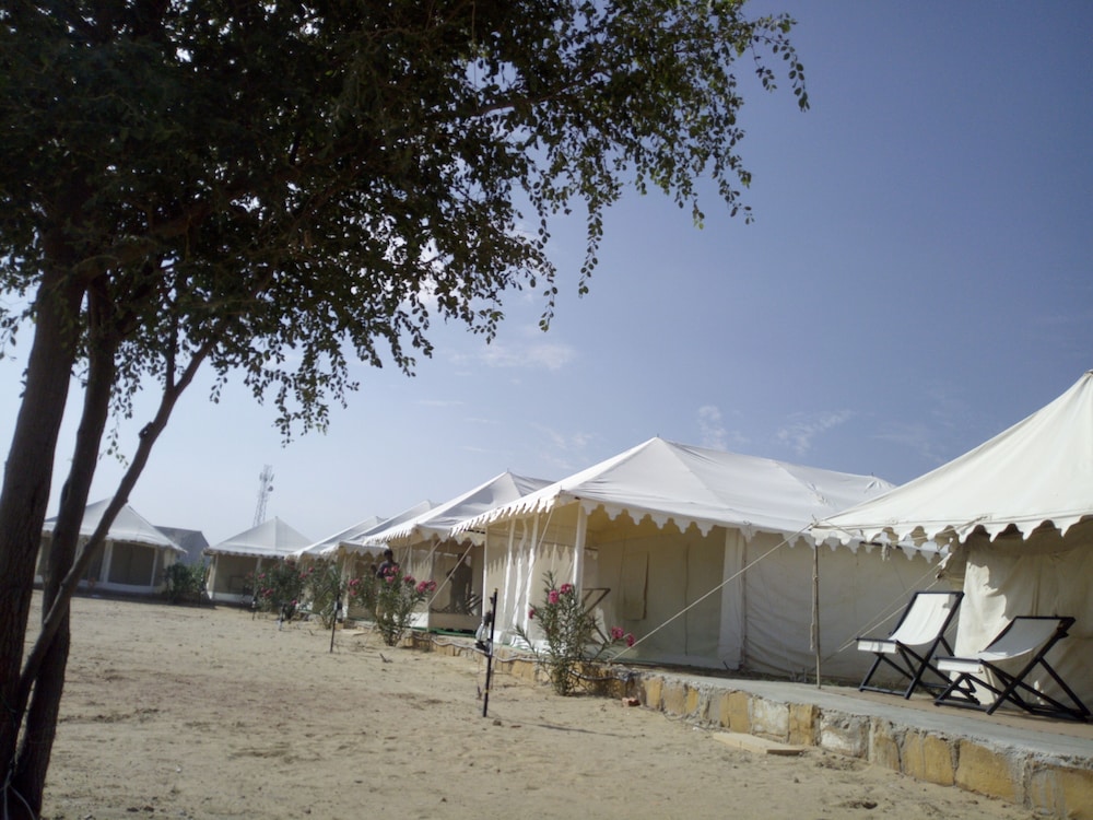 Dynasty Desert Camp