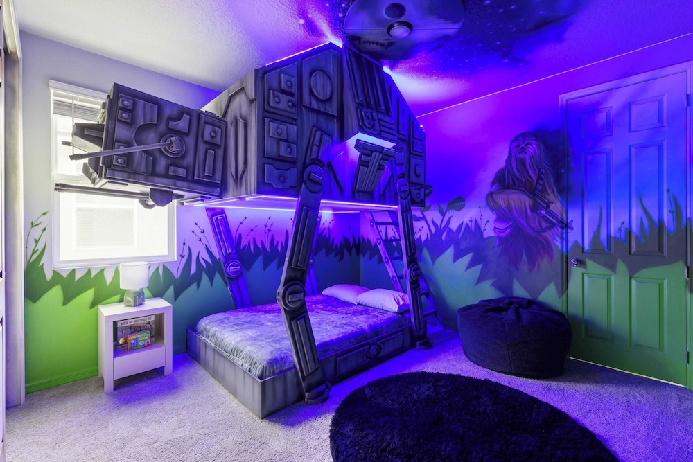 Sleeps 25! In Solara Resort, Near the Theme Parks Coconut Breeze by Avantstay