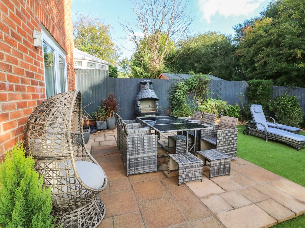 4 Woodland Park