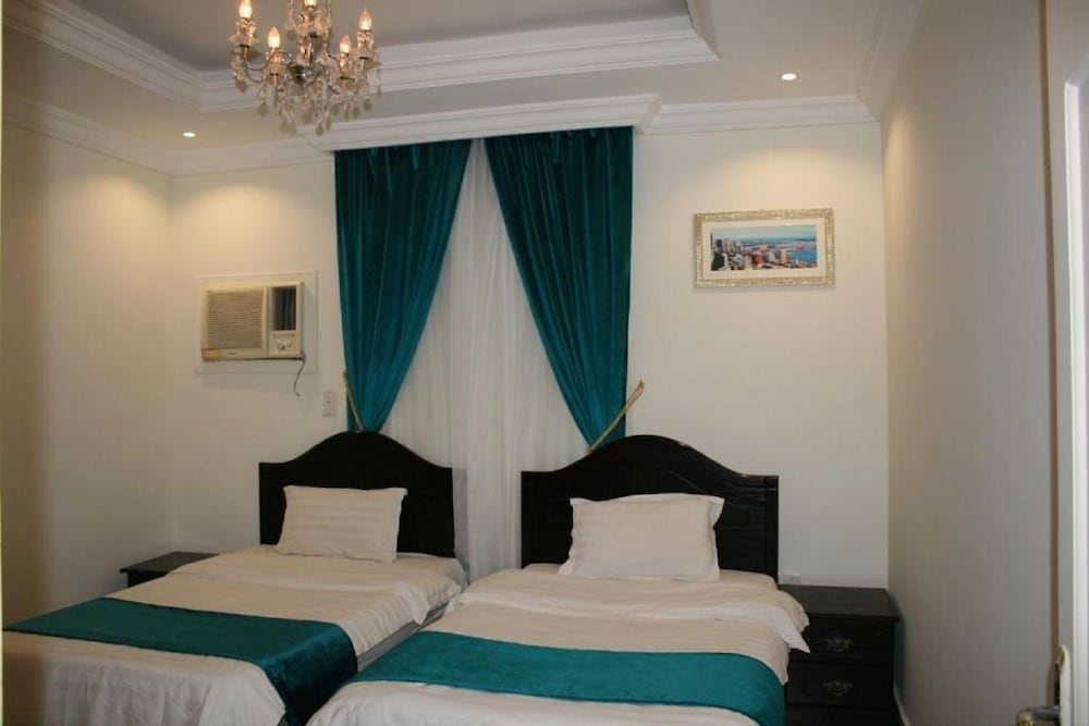 Deyafah Layali Al Reef Furnished Units