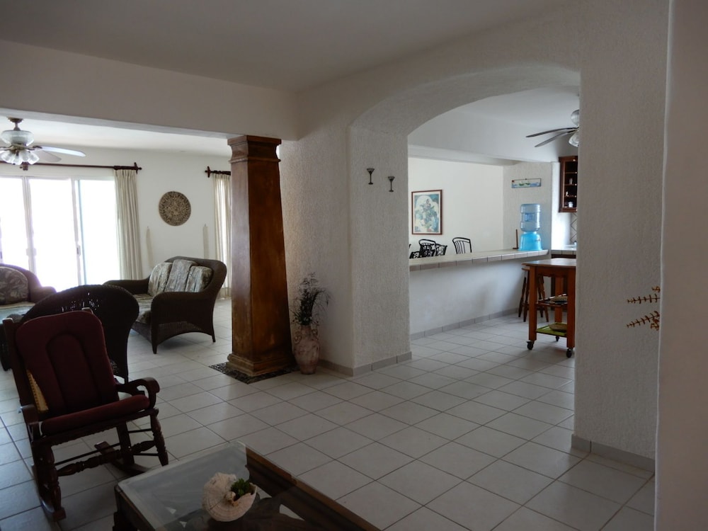 Castillo Nicte Villa view 3