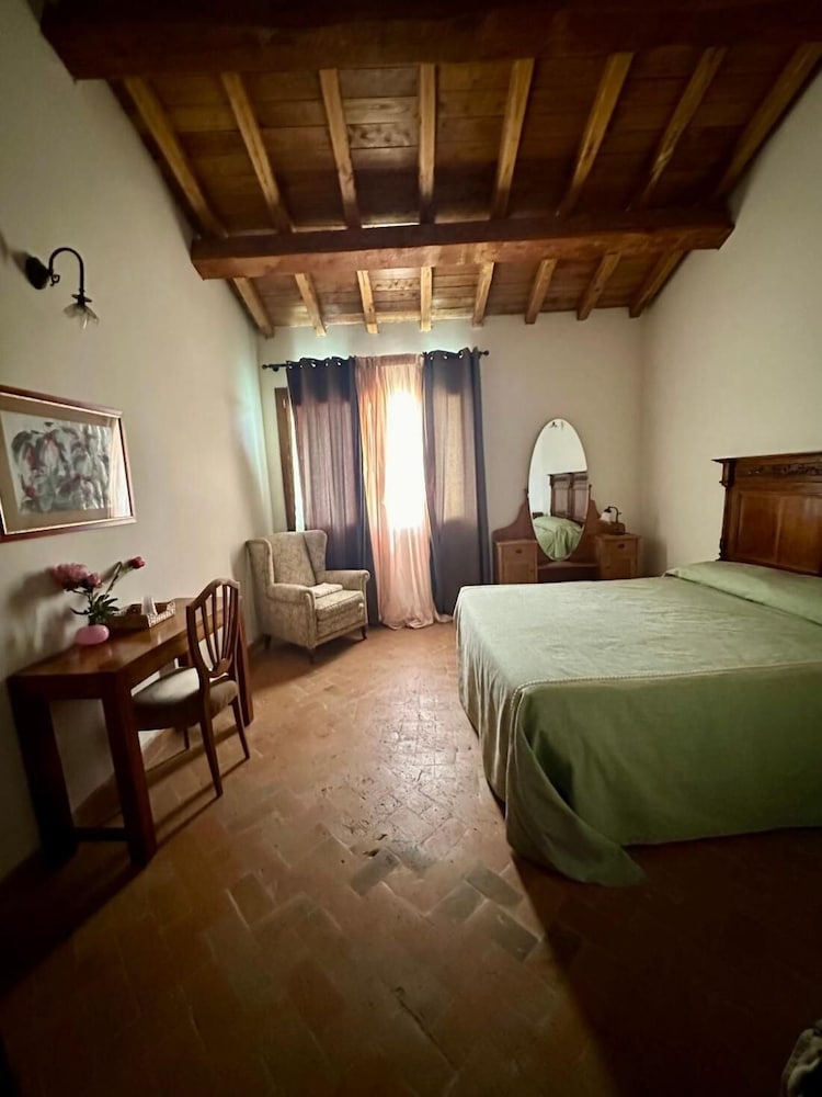 Room in Lodge - B&B Love - Country House, Room Rent- Roma photo 2