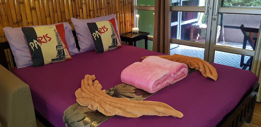 Zone6 Coworking Beach Apartment