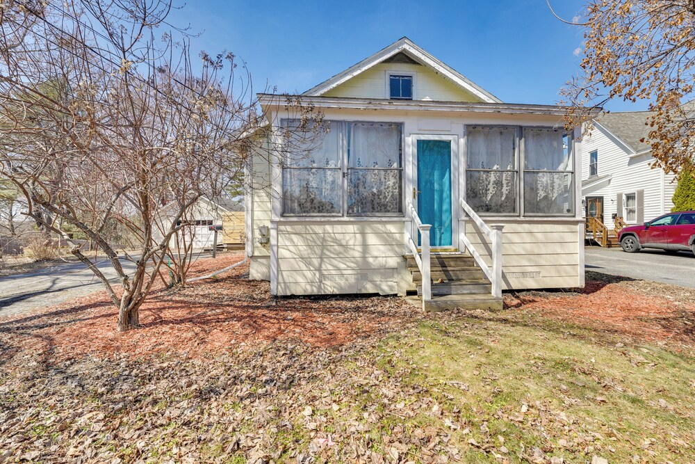 2 Mi to Colby College: Peaceful Home in Waterville