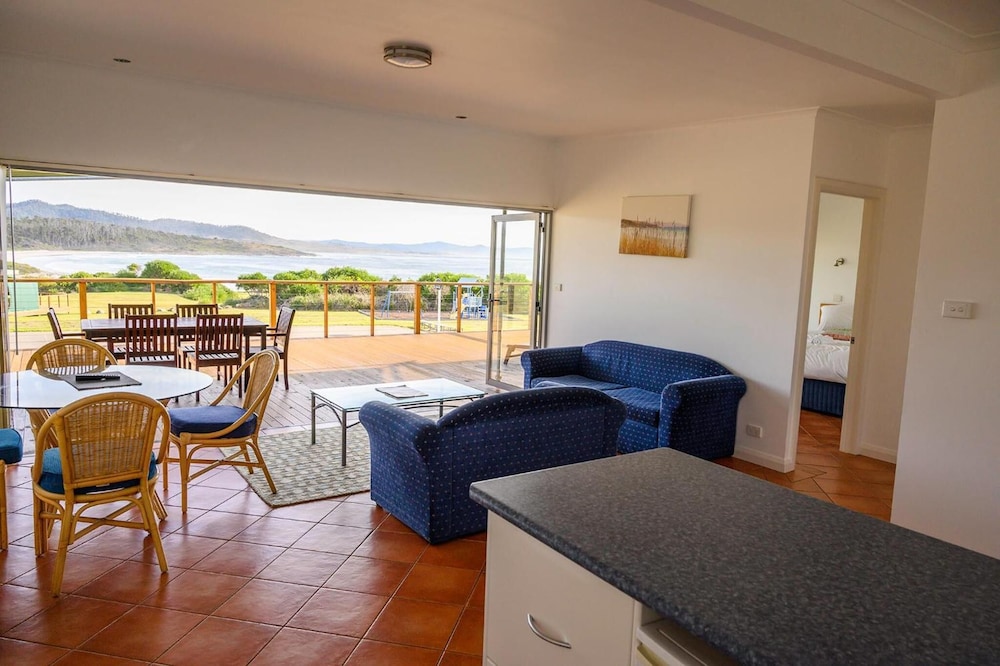 White Sands Estate
