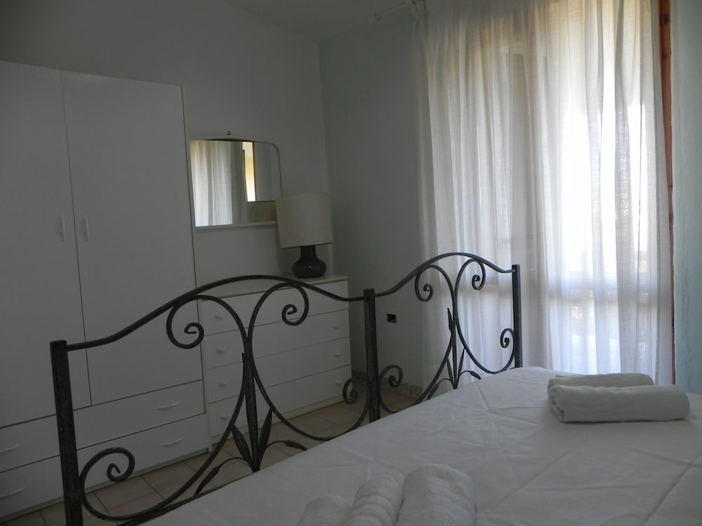 Fantastico San Teodoro AMB01 view 4