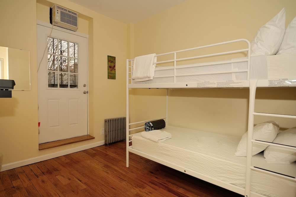 Rostel- Hostel