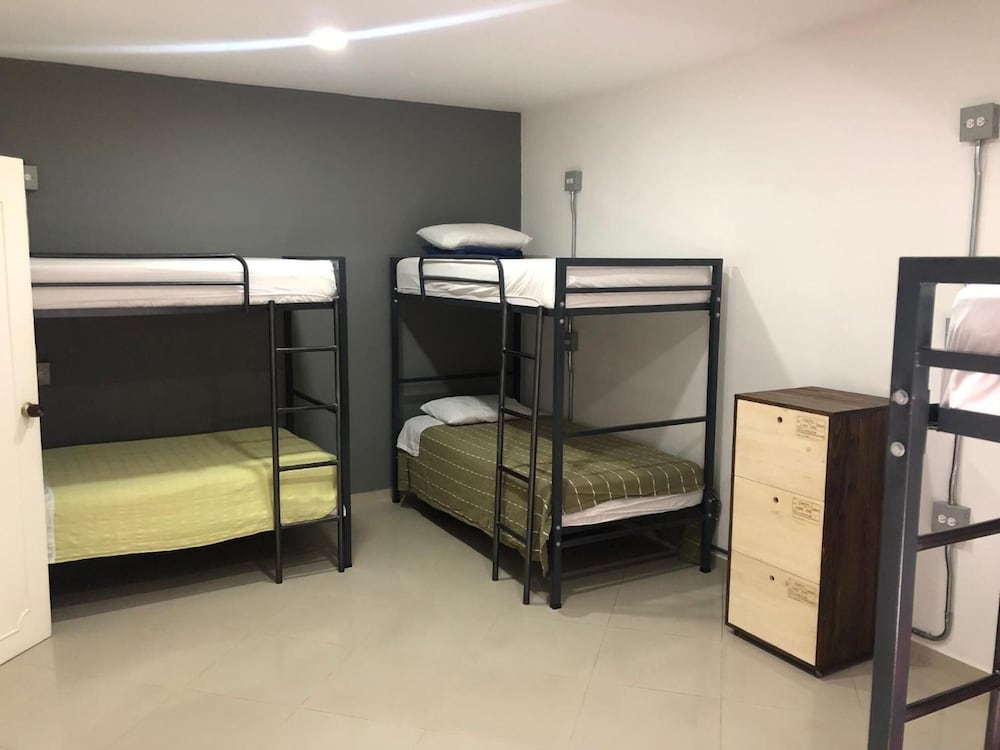 Black Sheep Hostel - Adults Only