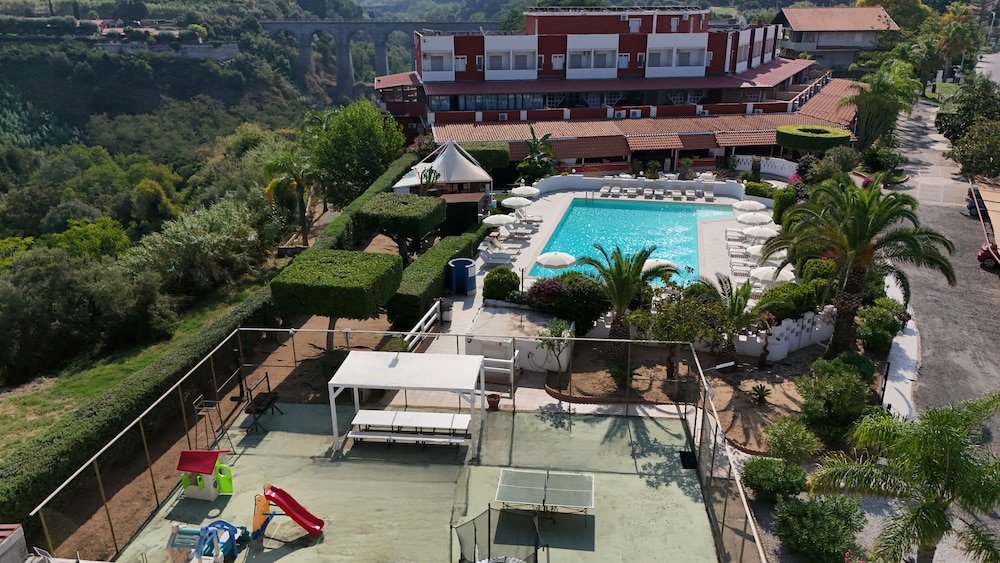 Residence Felix photo 3