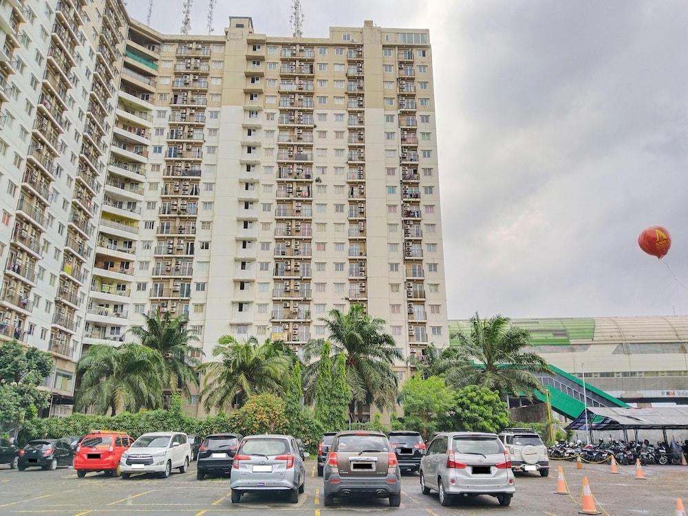 Amerta Room Apartemen Mutiara by Cocotel