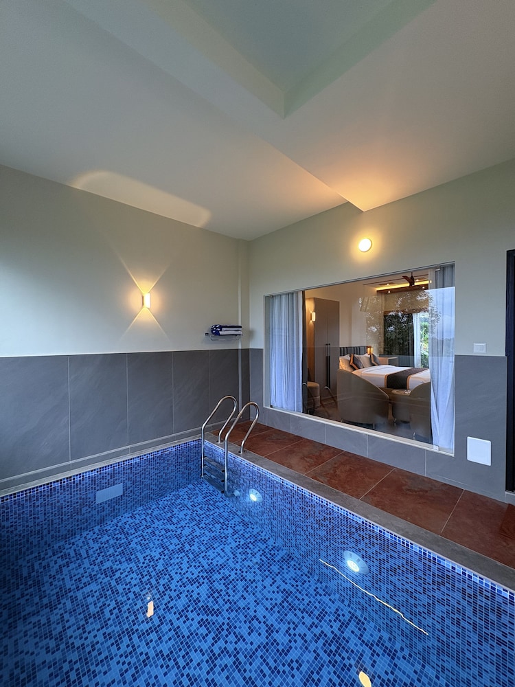 Cozycaza resort