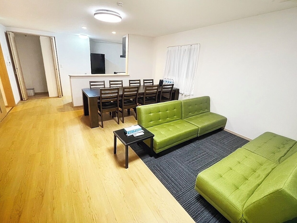 K HOUSE NAMBA