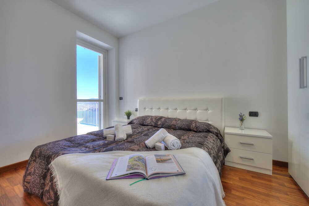 Penthouse The Magnifique View view 4