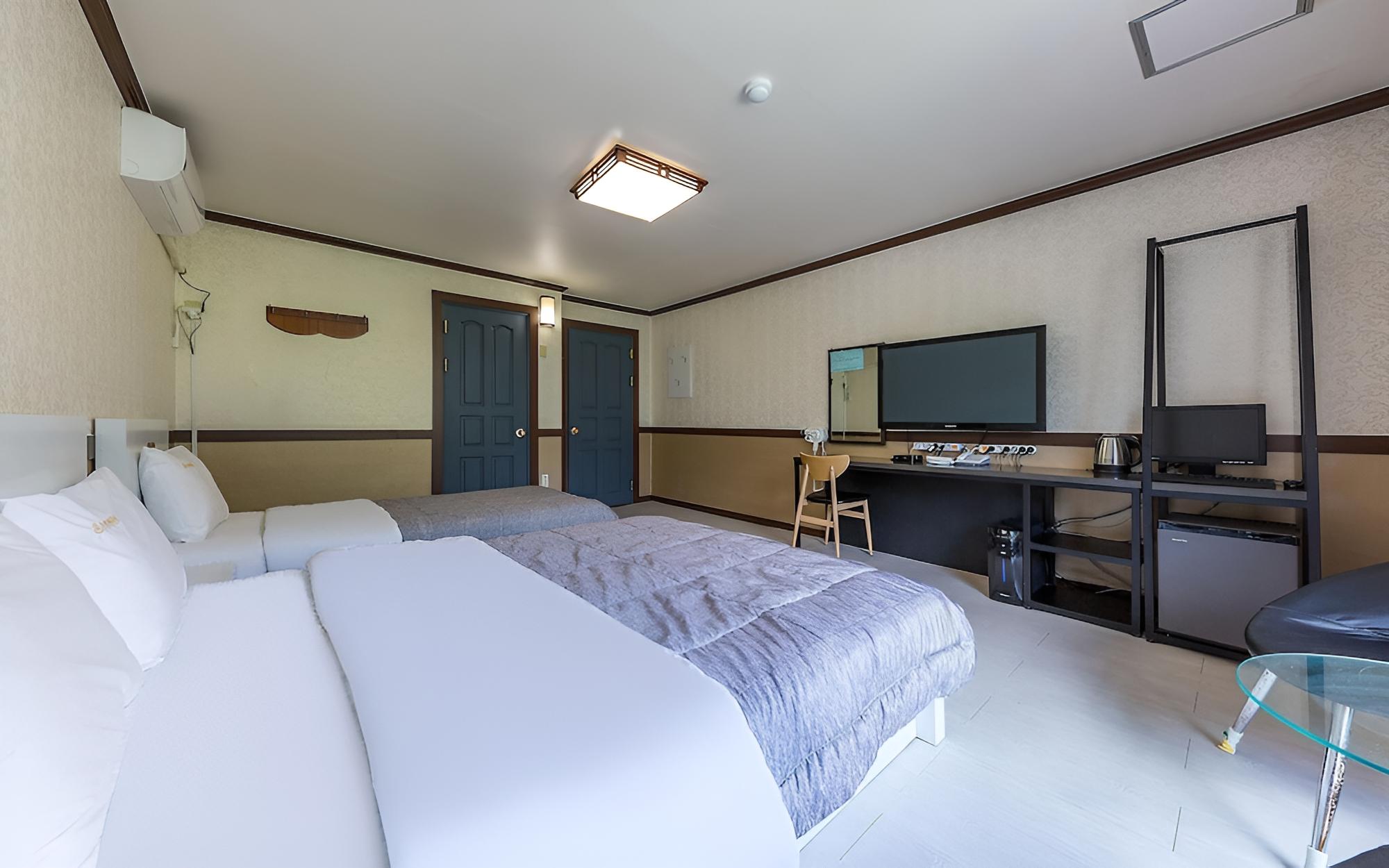 Hadong Hot Spring Hotel Sauna view 5