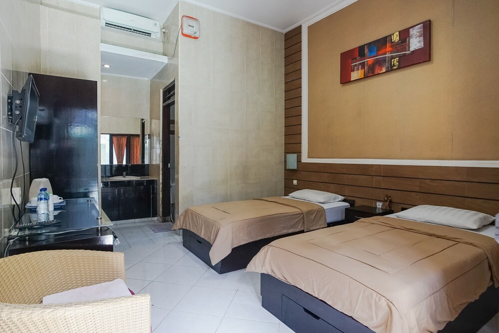 Denays Guest House Jimbaran