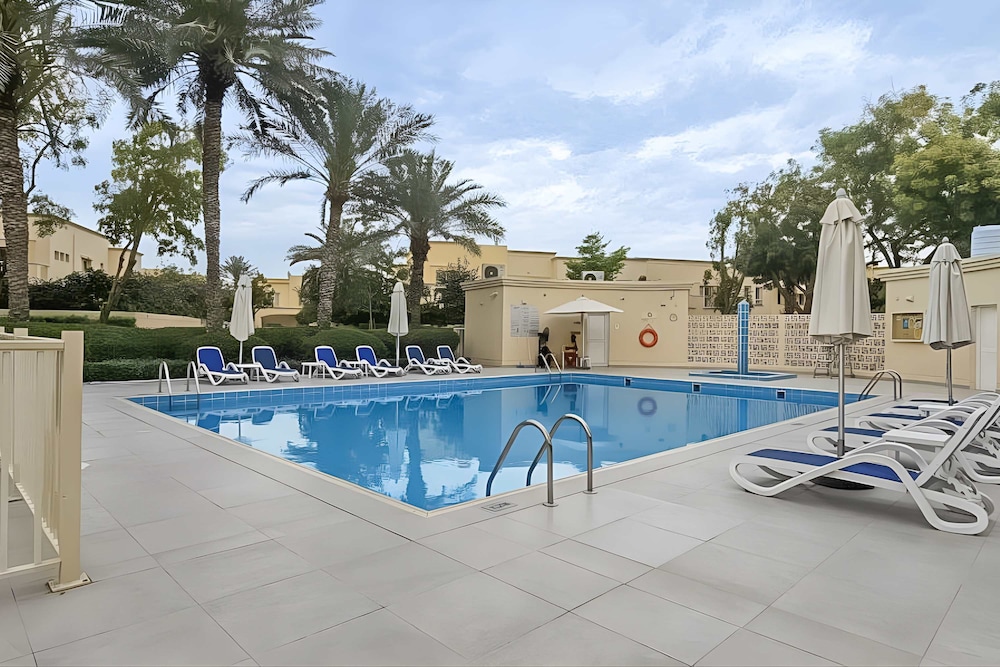 Tranquil 3BR Villa in Springs Community - Sleeps 7
