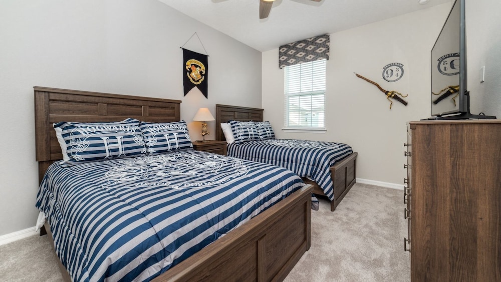 Solara Resort 7 Bedroom Private Pool Home with Game Room 7 Home