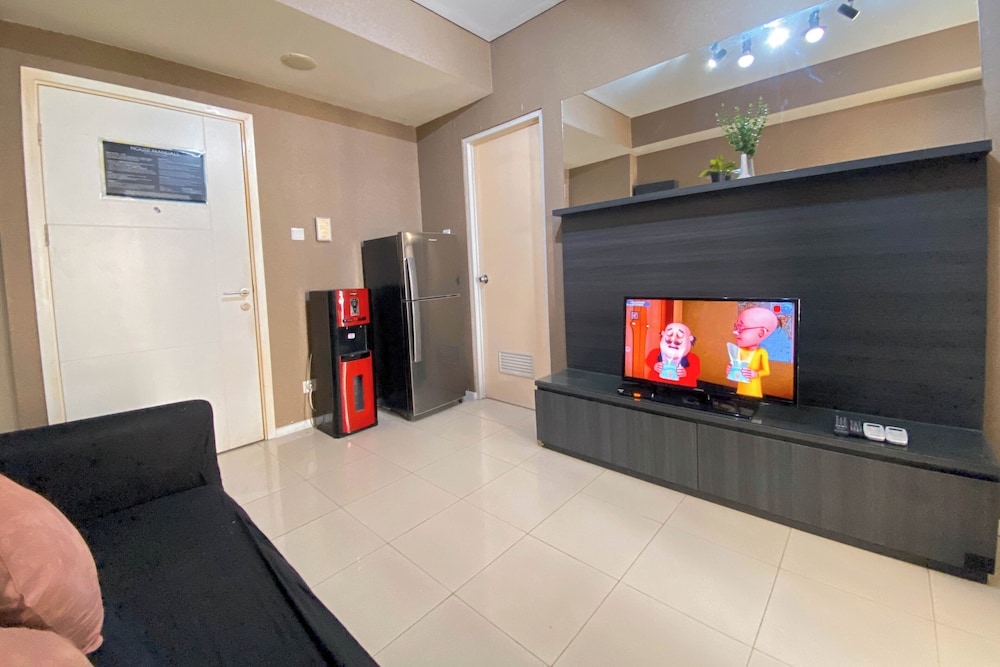 Pleasurable 2BR Apartment Parahyangan Residence