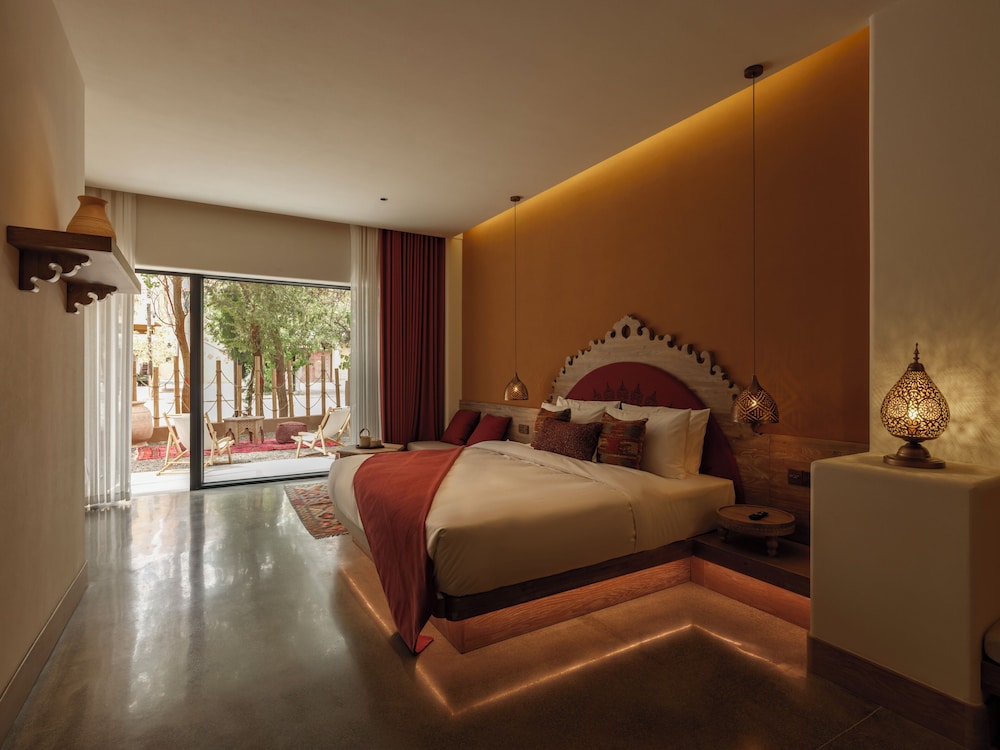 Rizamat Manor Bed&Breakfast