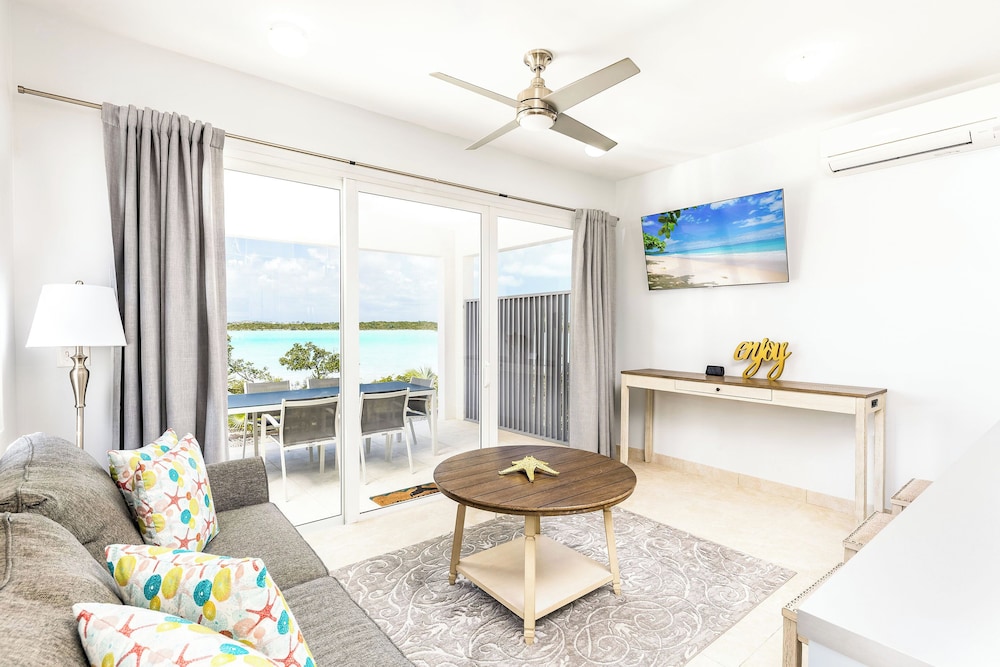 Tropical Waterfront Cooper Jack Villas
