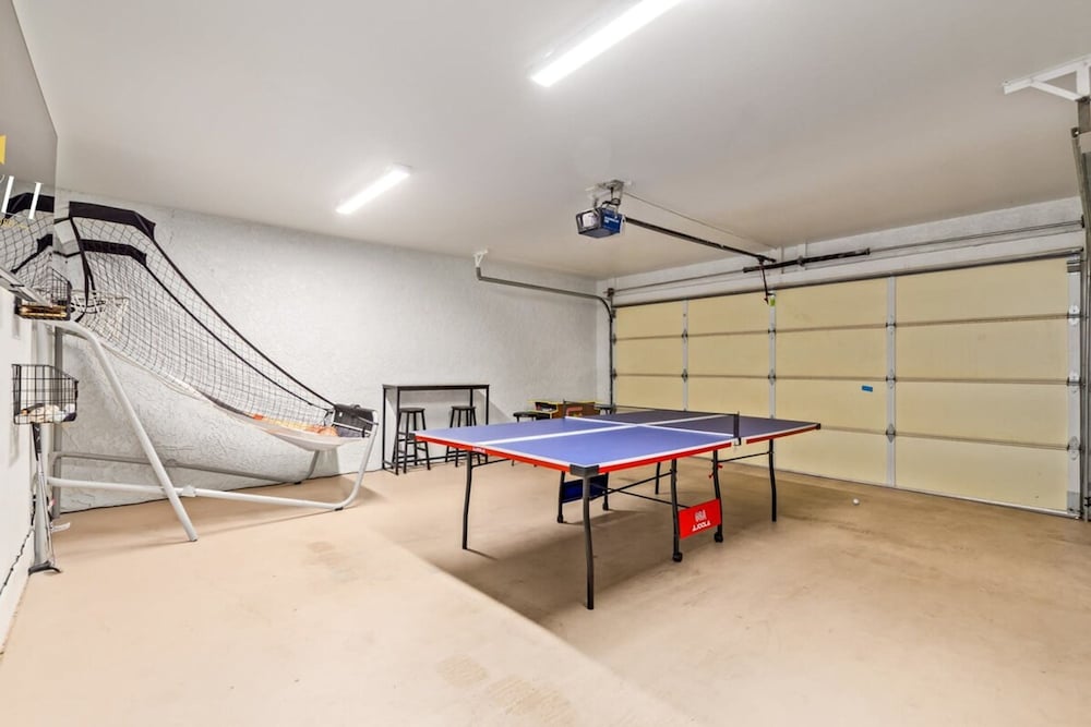 Citrus Grove Heated Pool Putt Grn Gameroom