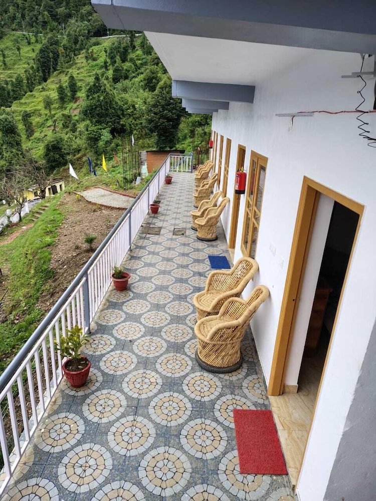 Apple Orchard Resort