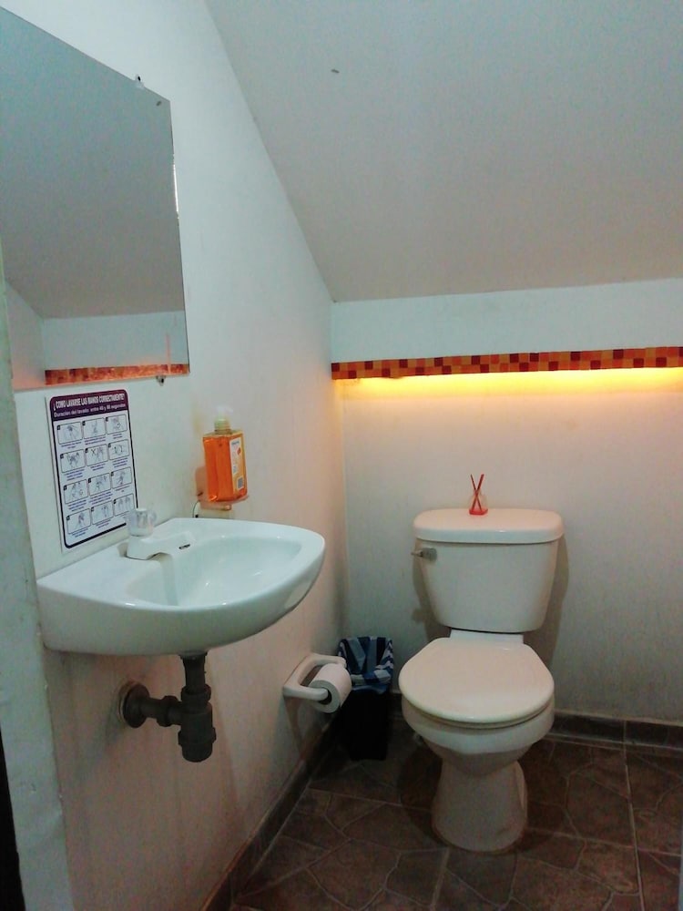 Taminaka Hostel