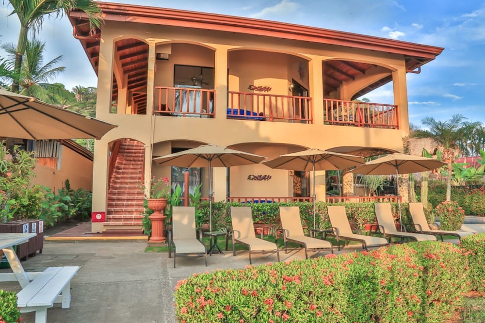 Hotel The Backyard Hotel - Image 1