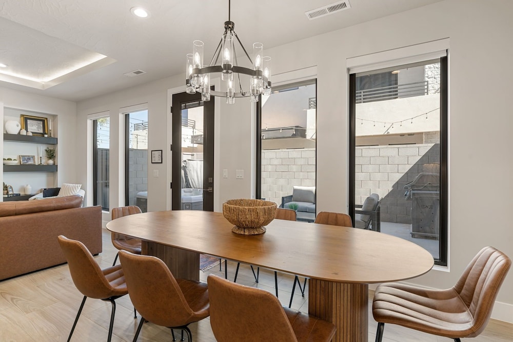 Sundance Edge 6 Bedroom Home