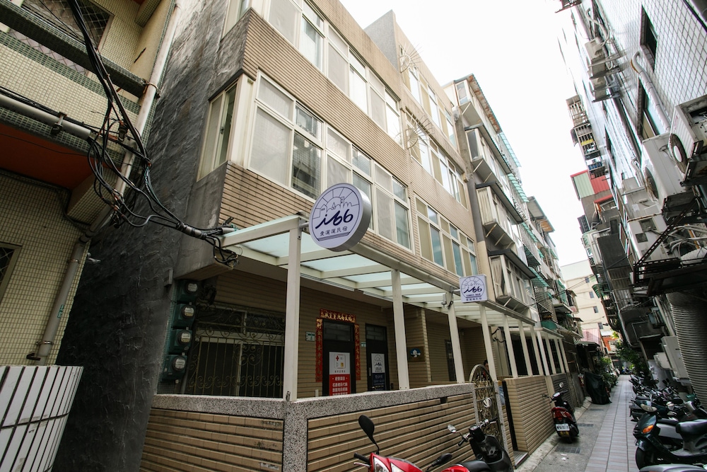 Tamsui i66 B&B view 5
