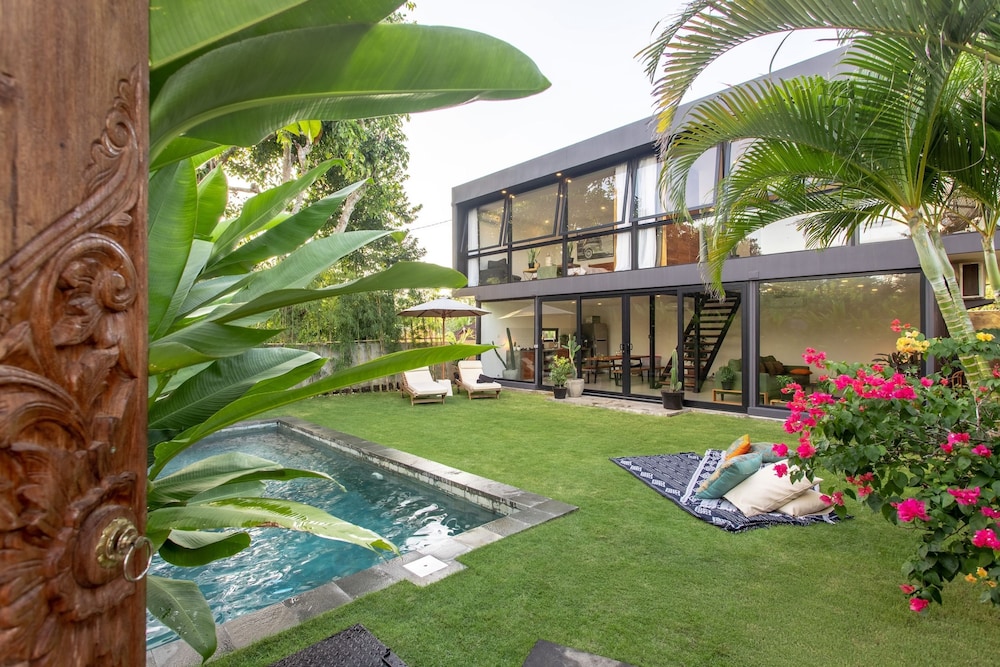 Villa Kia-ora by Alfred in Bali - Stylish Design 2BR Pool Villa Near Bingin Beach Share Saved