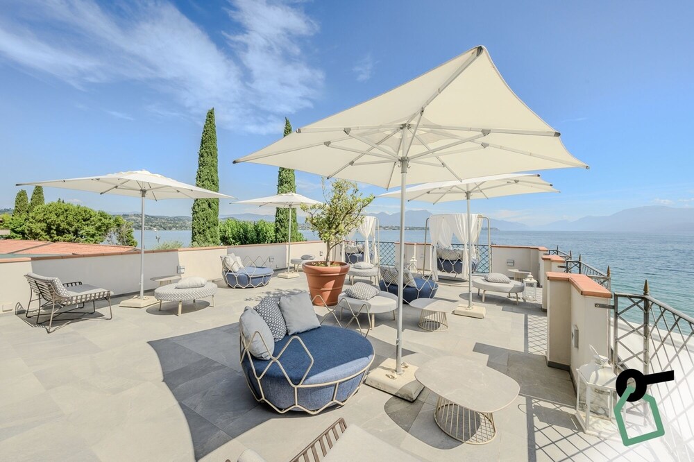 HOTIDAY Apartments Desenzano