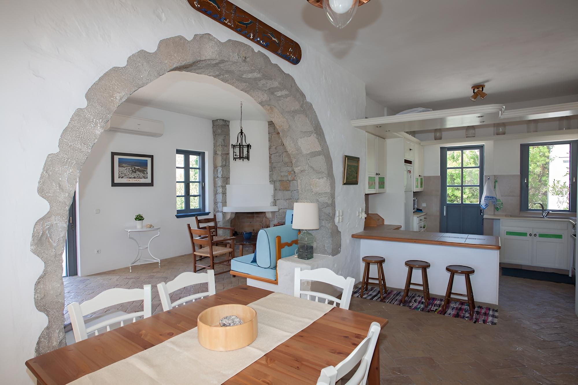 Marselos House