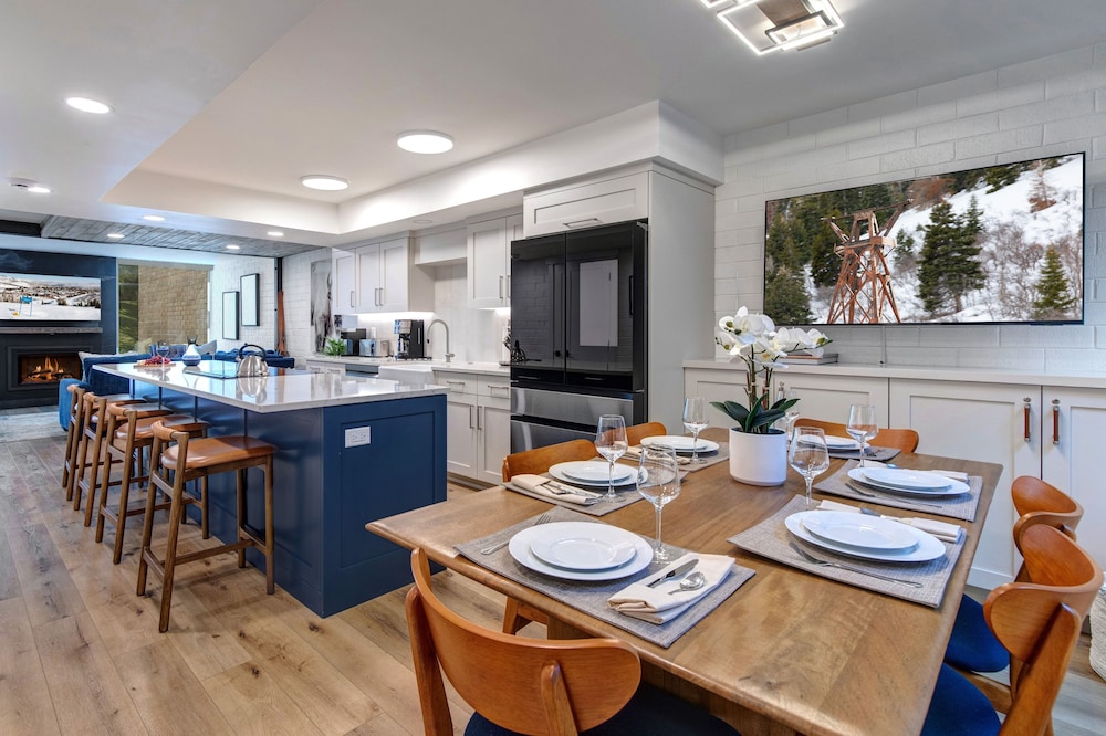 Ski Captain Molly 3 Bedroom Condo