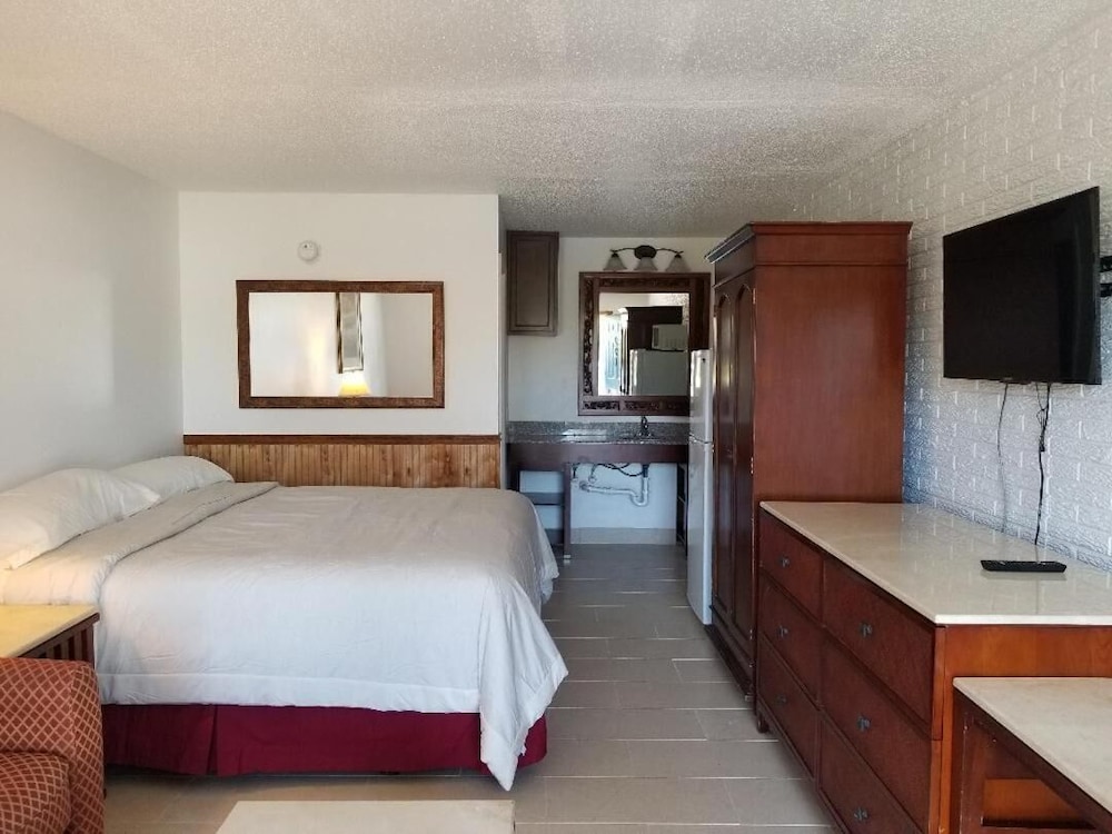 Brunswick Vacations - Extended Stay Brunswick - Property Image 43