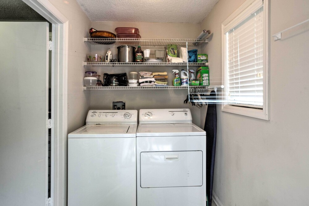 Chic St Simons Townhome w/ Patio  Pool Access! - Property Image 9