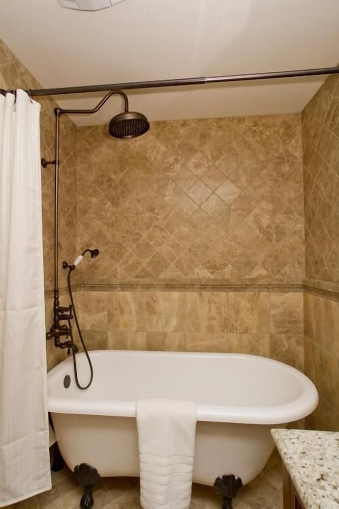 Majestic Carefree Home By Signature Vacation Rentals