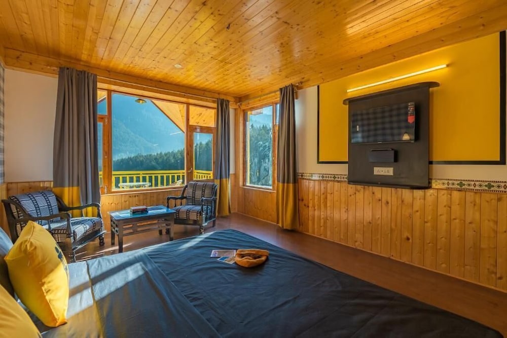 The Hosteller Manali, Old Manali