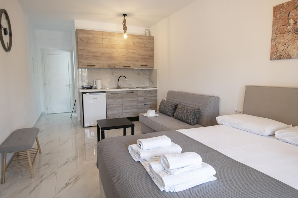 Nikiti Central Suites 2 by Travel Pro Services view 2
