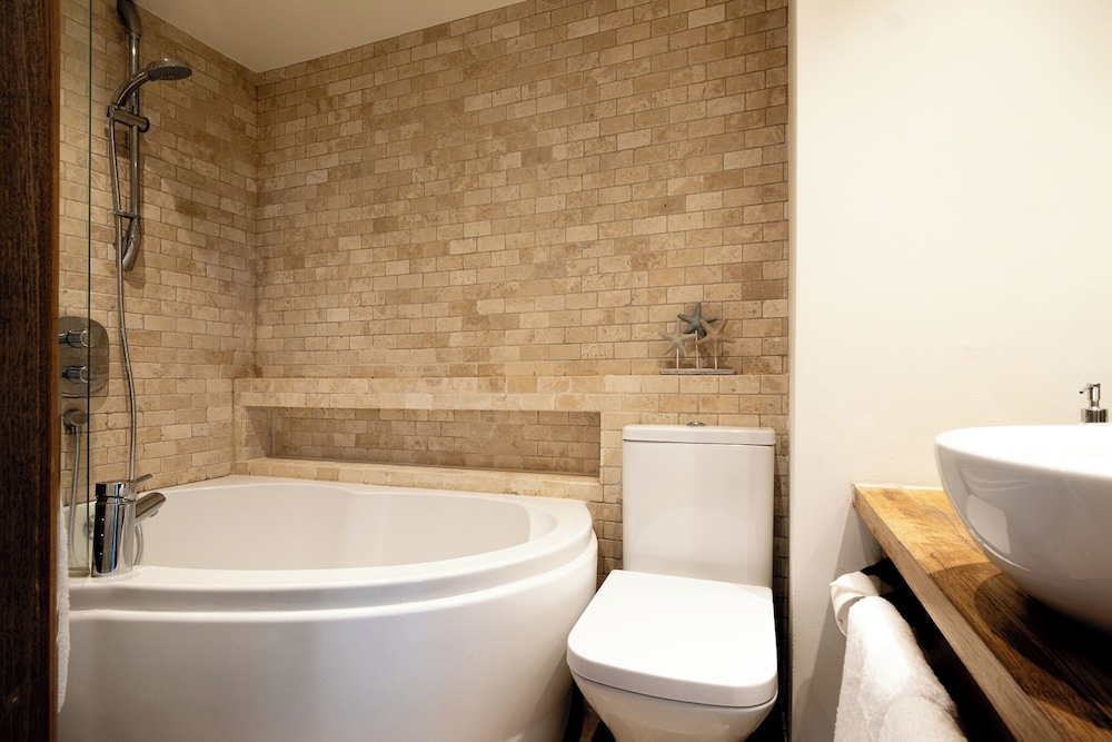 Coach House - Lovely Home in Cheltenham