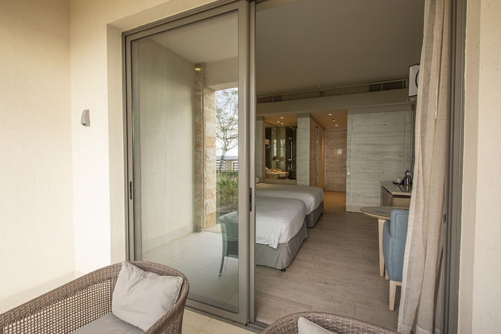 Hilton Dead Sea Resort & Spa