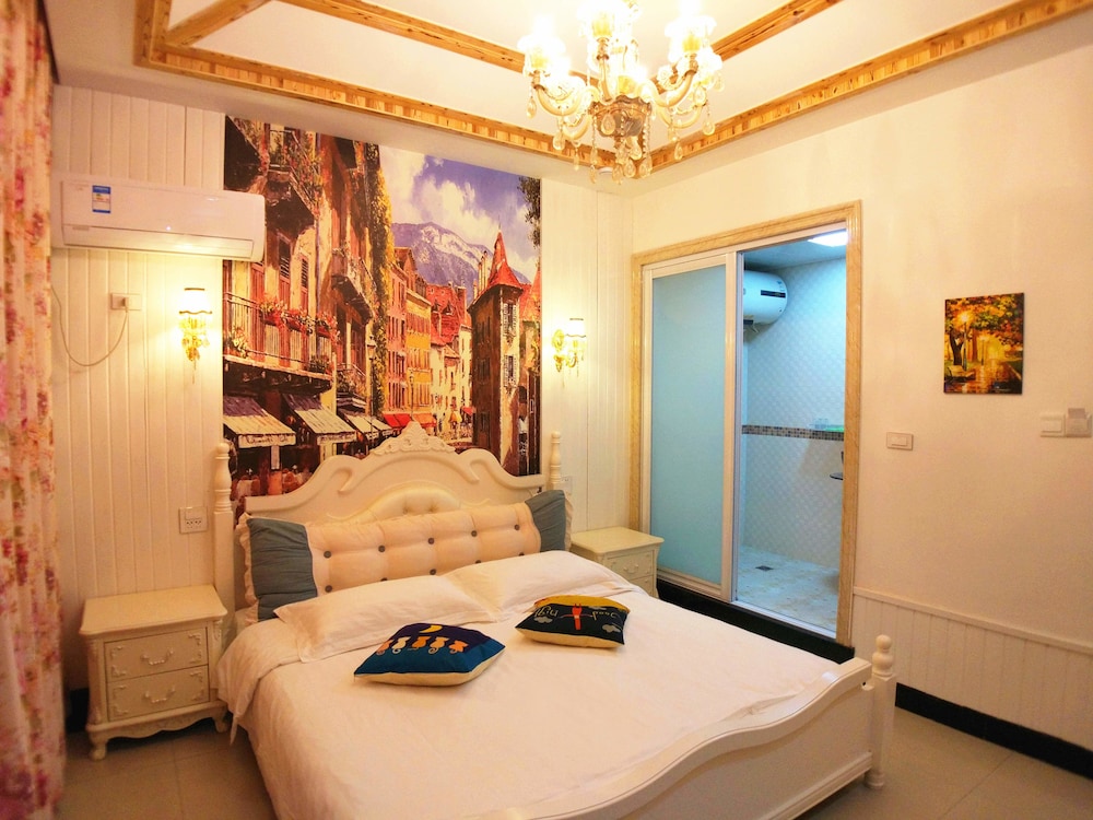 Wuzhen Guyun Qianxun Guest House