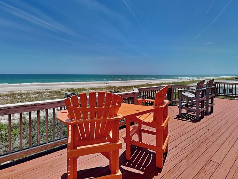 Paradise Palms by Topsail Realty