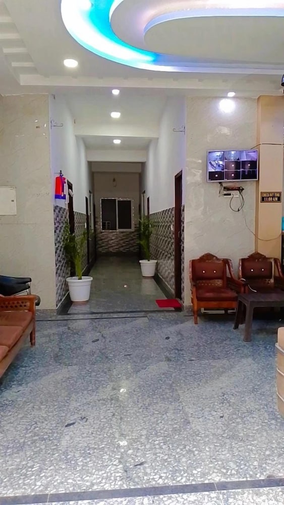 Hotel Indra Palace By GRB