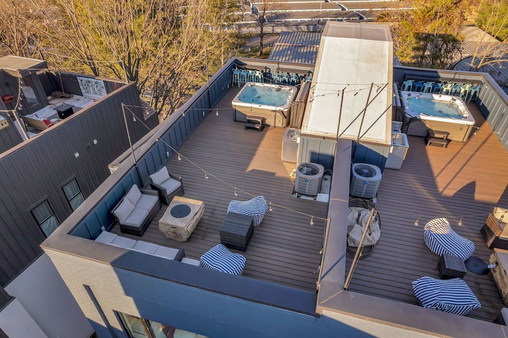 4 Rooftop Decks 4 Hot Tubs Game Rooms Sauna